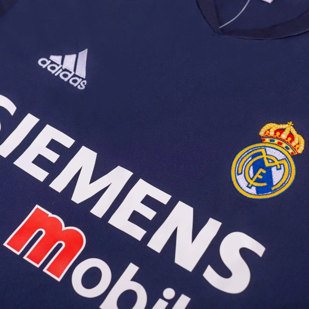 Real Madrid 04/05 Visita Vers. Retro