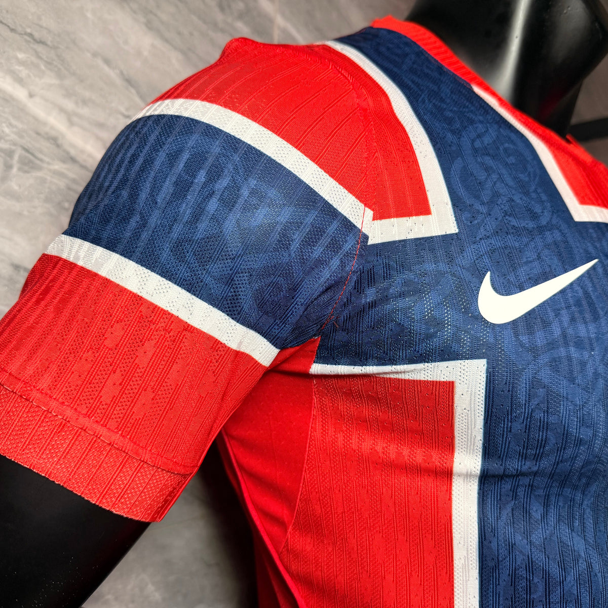 Noruega 26/27 Local Vers. Jugador