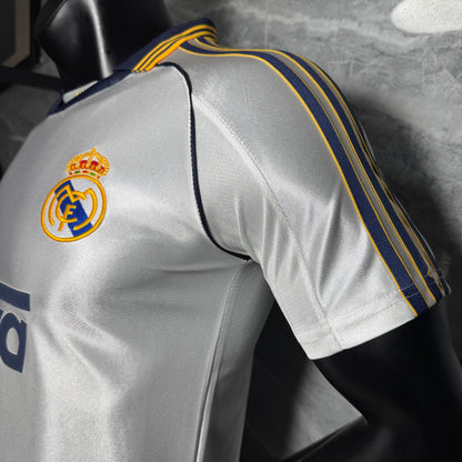 Real Madrid 99/01 Local Vers. Retro