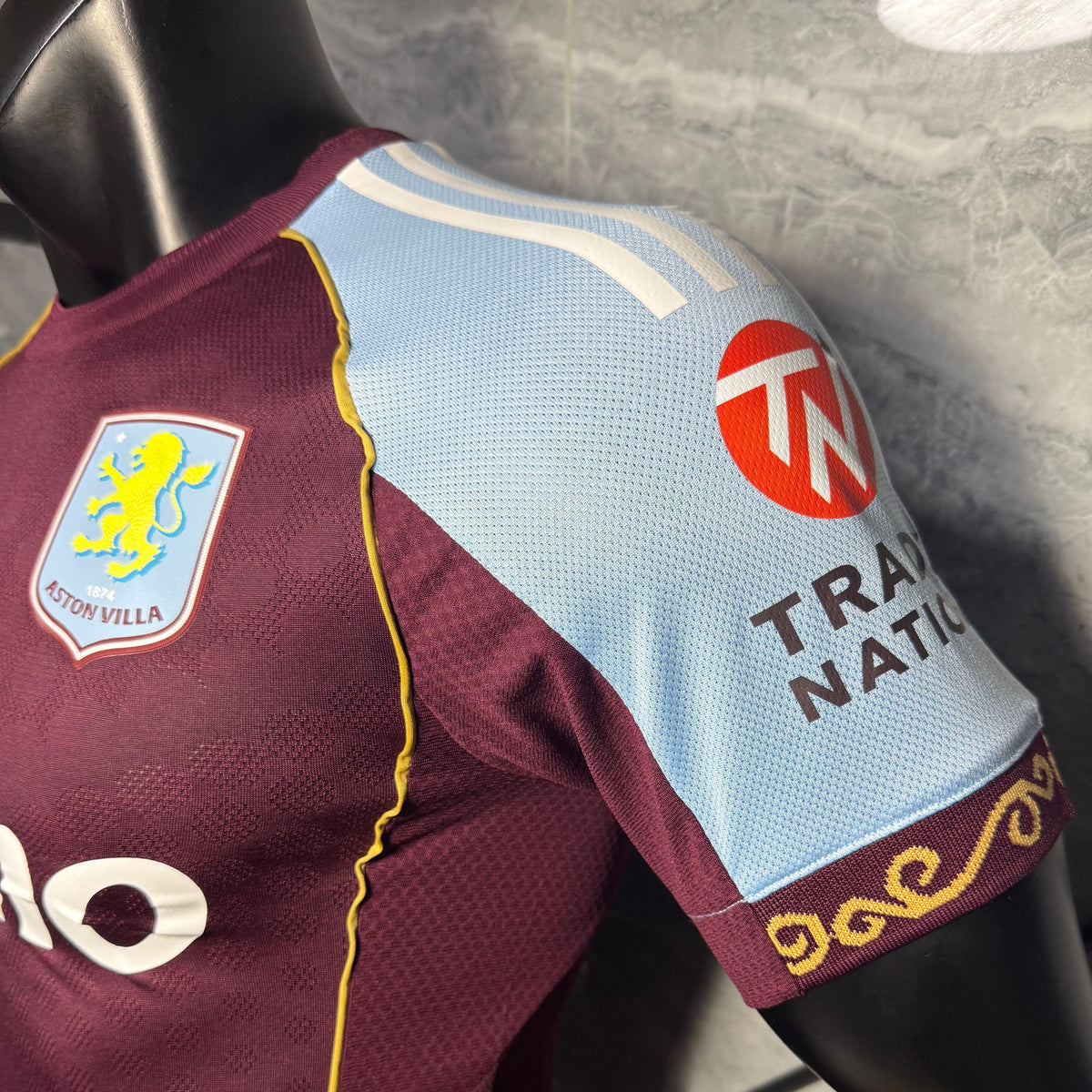 Aston Villa 25/26 Local Vers. Jugador