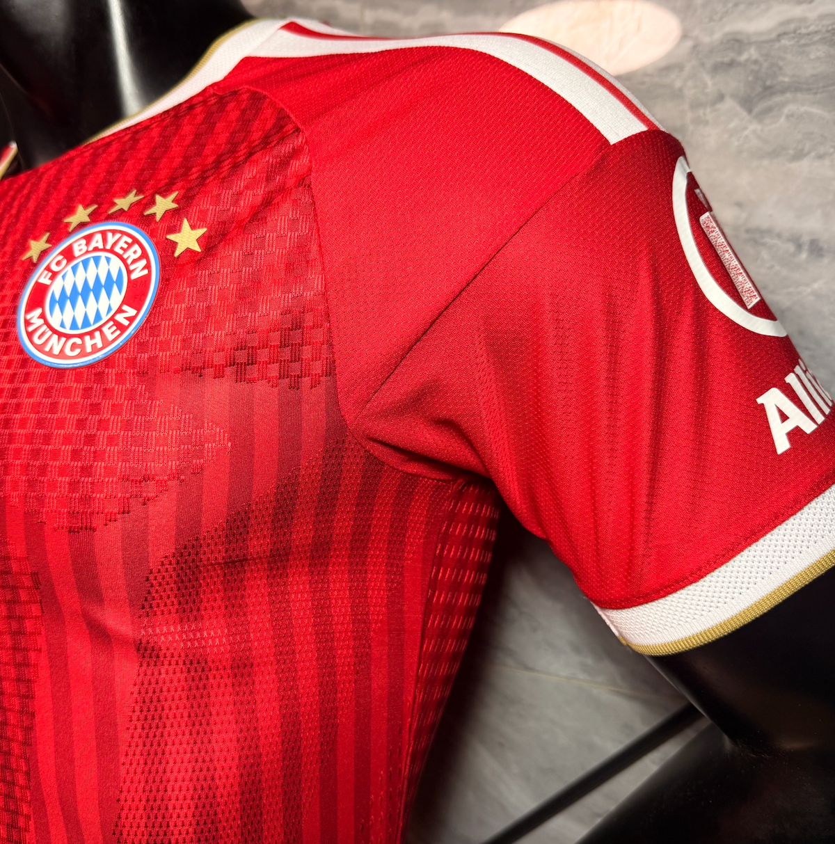 Bayern Múnich 26/27 Local Vers. Jugador