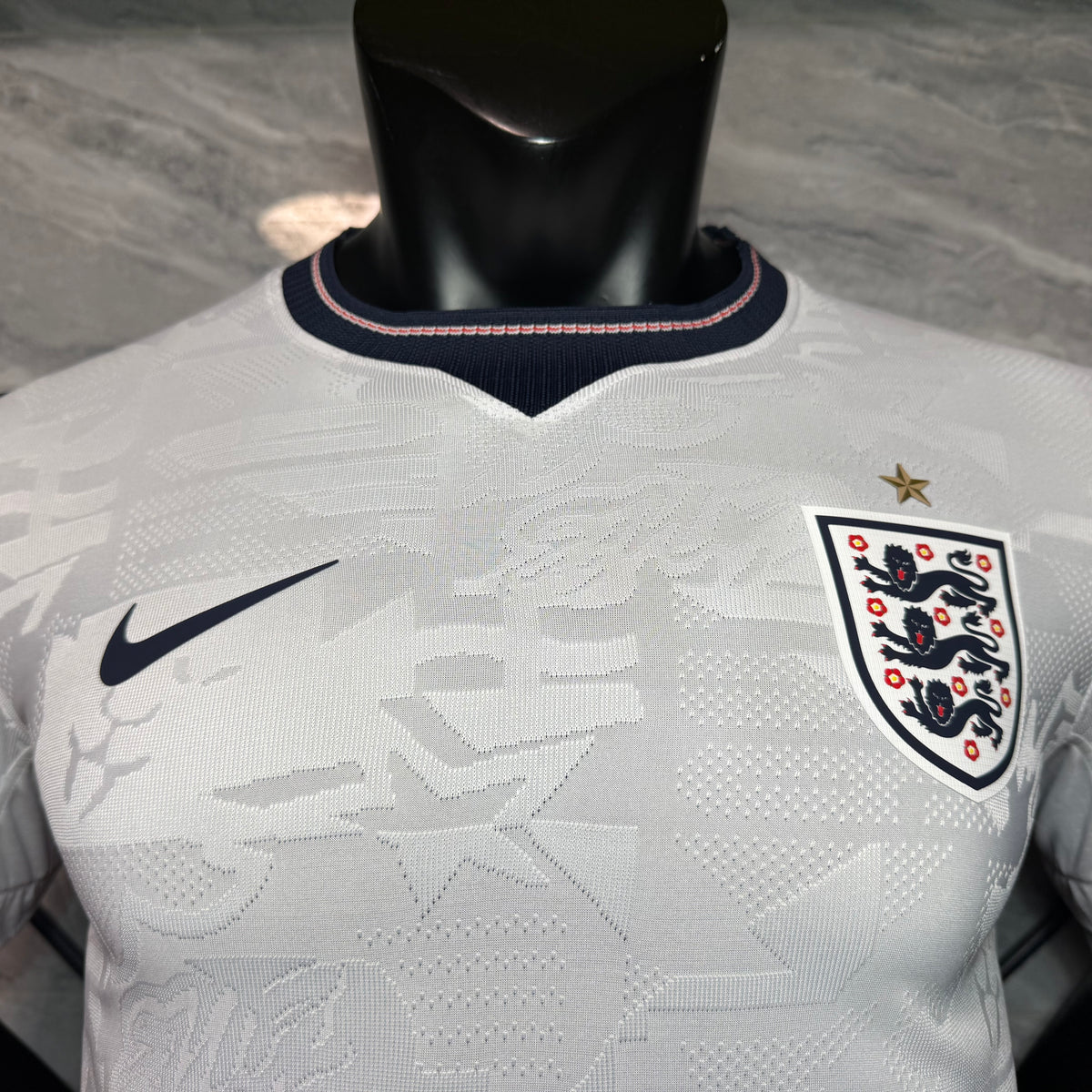 Inglaterra 26/27 Local Vers. Jugador